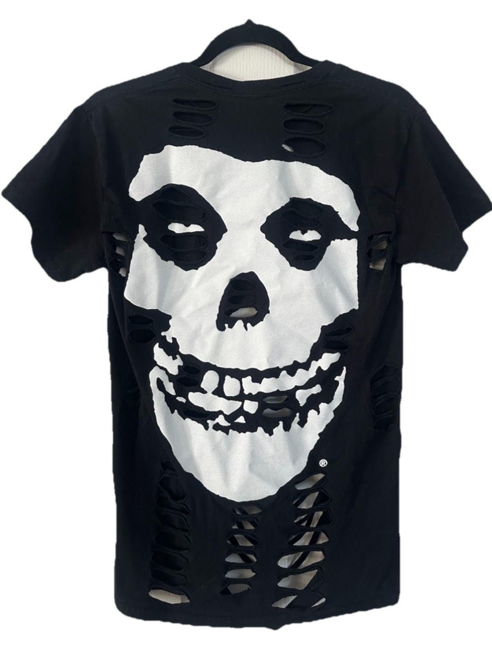 T-Shirt Distressed Slashed Misfits Shirt Size S
